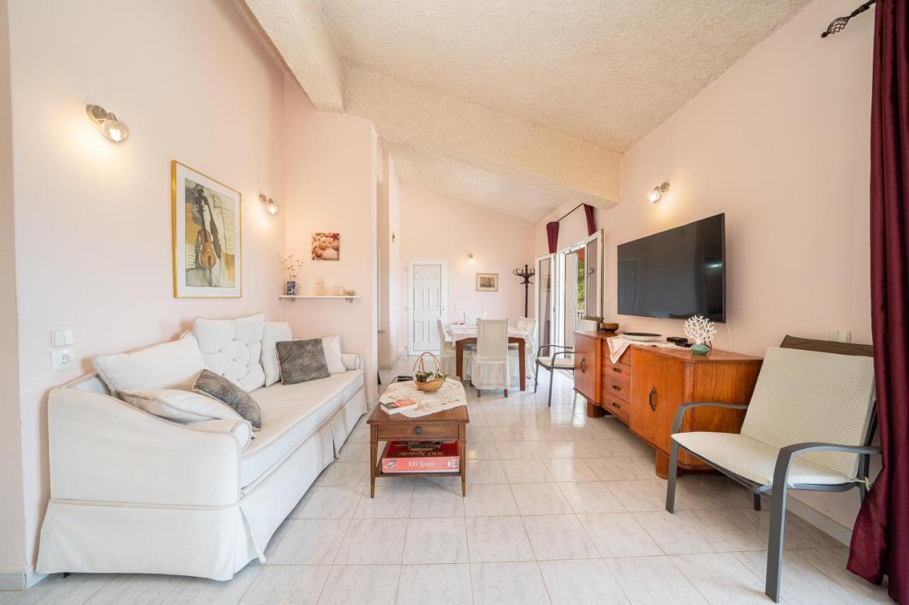 Villa Ostria Lixouri Exteriör bild