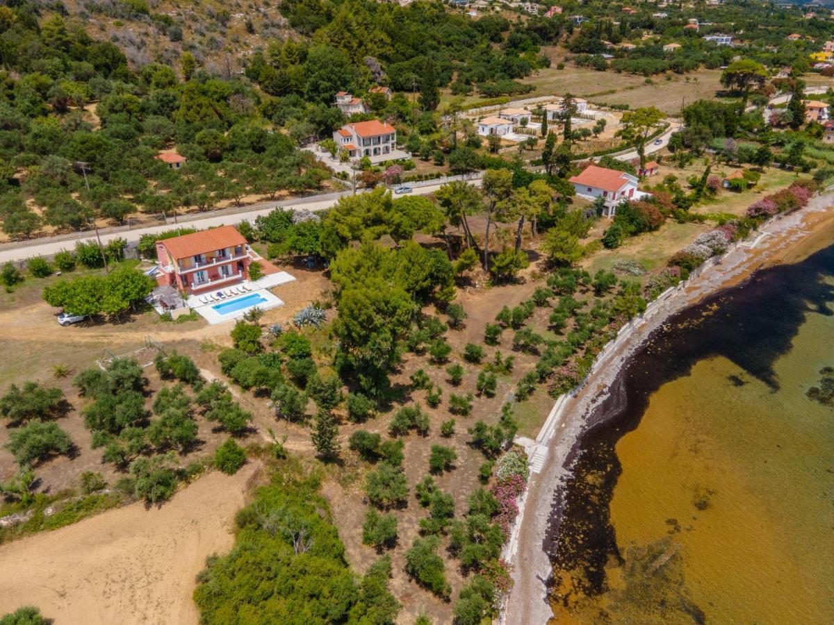 Villa Ostria Lixouri Exteriör bild
