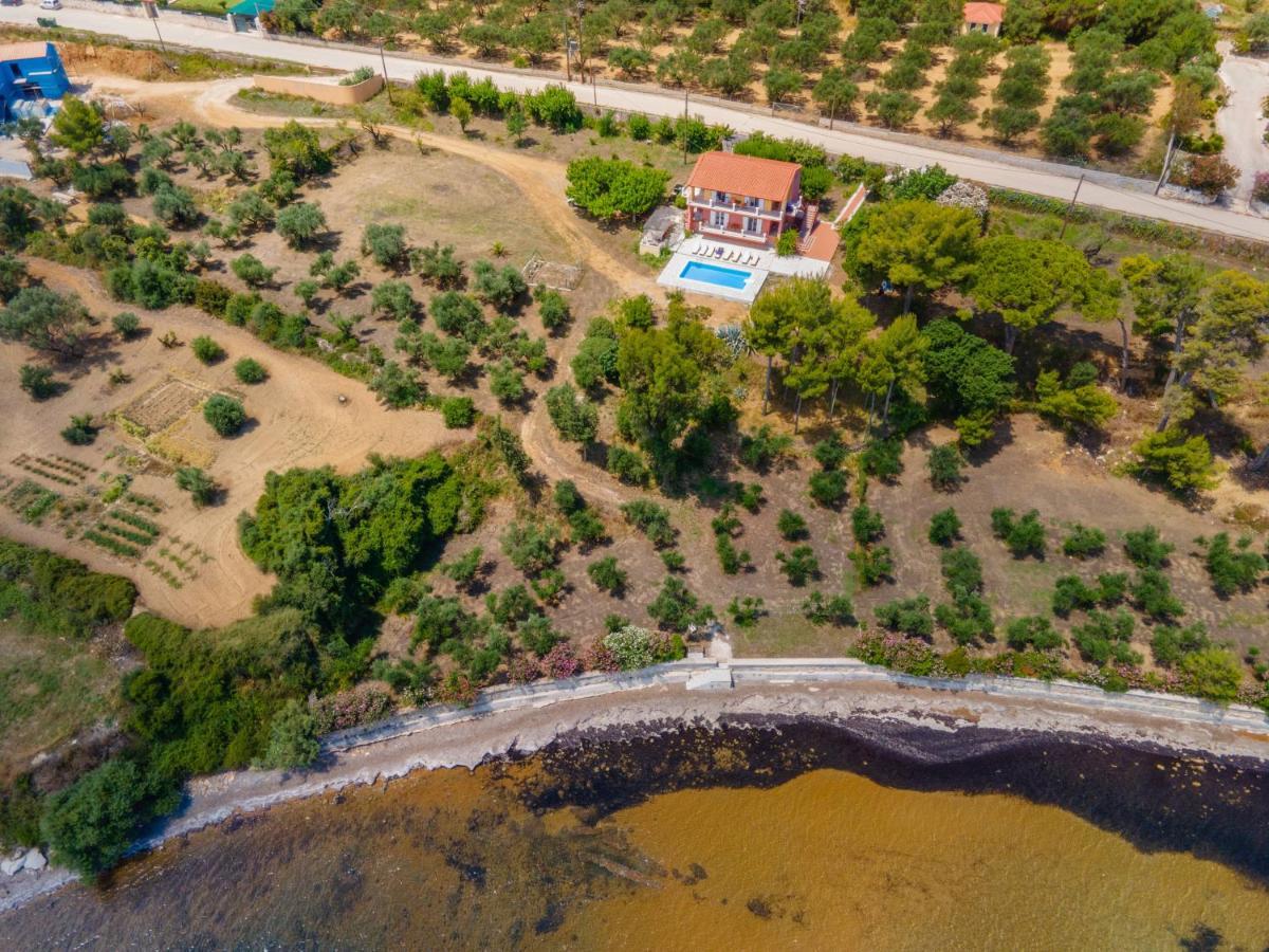 Villa Ostria Lixouri Exteriör bild