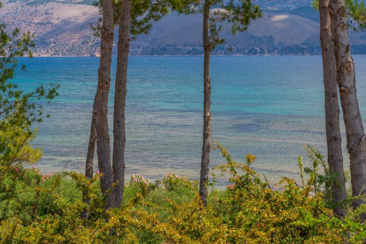 Villa Ostria Lixouri Exteriör bild