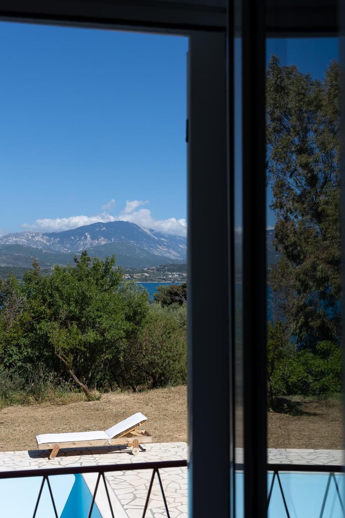 Villa Ostria Lixouri Exteriör bild