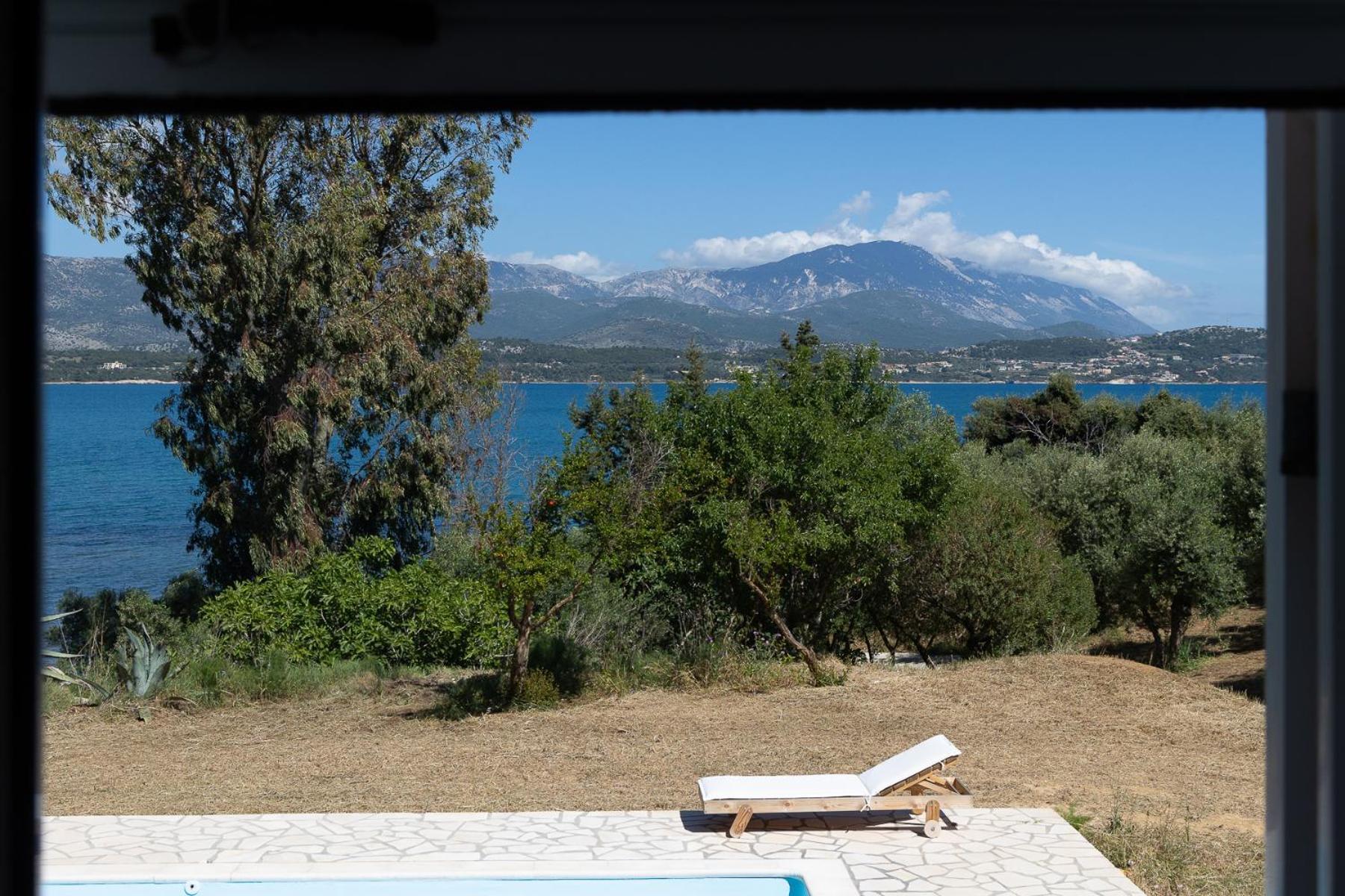 Villa Ostria Lixouri Exteriör bild