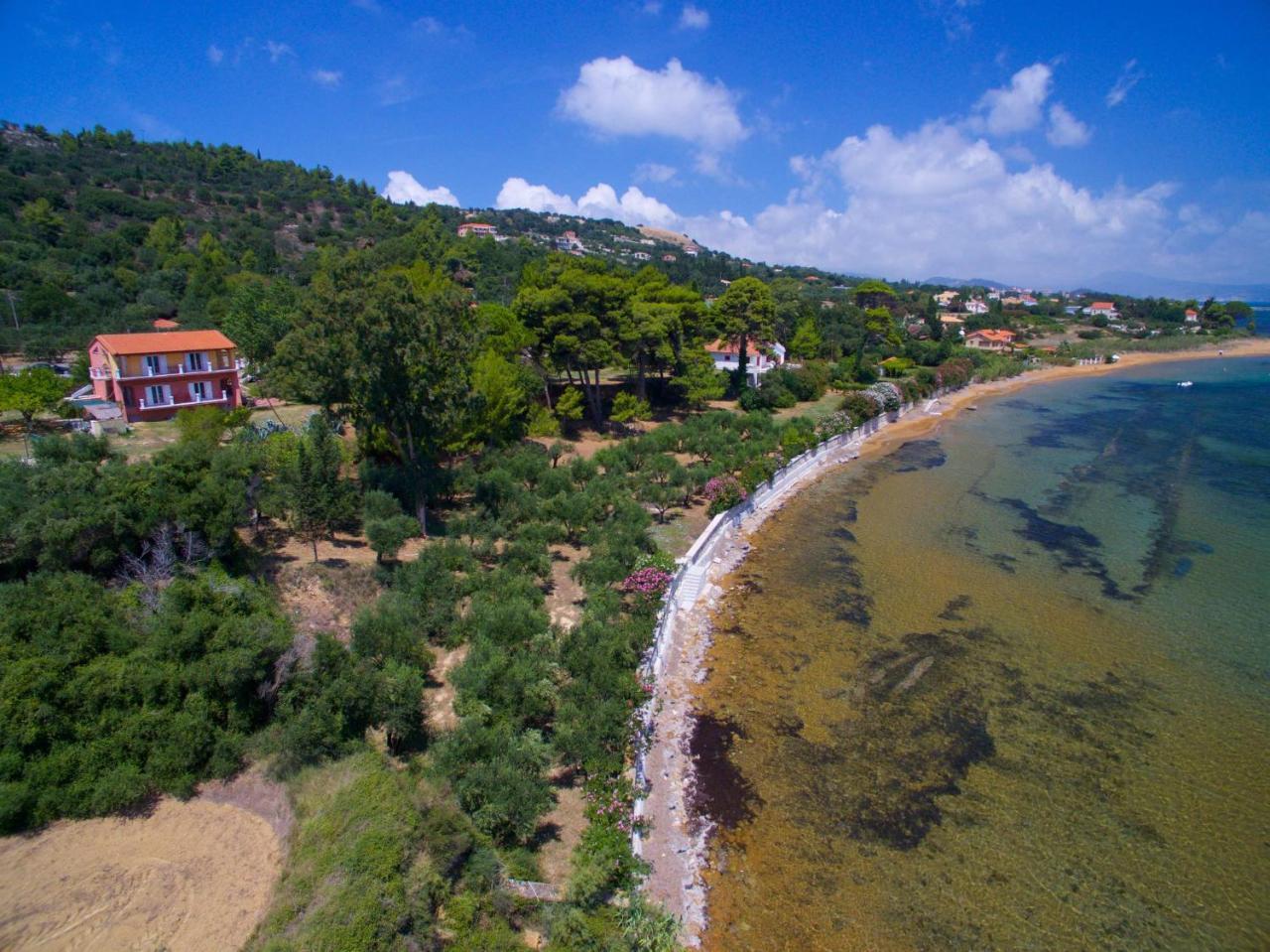 Villa Ostria Lixouri Exteriör bild