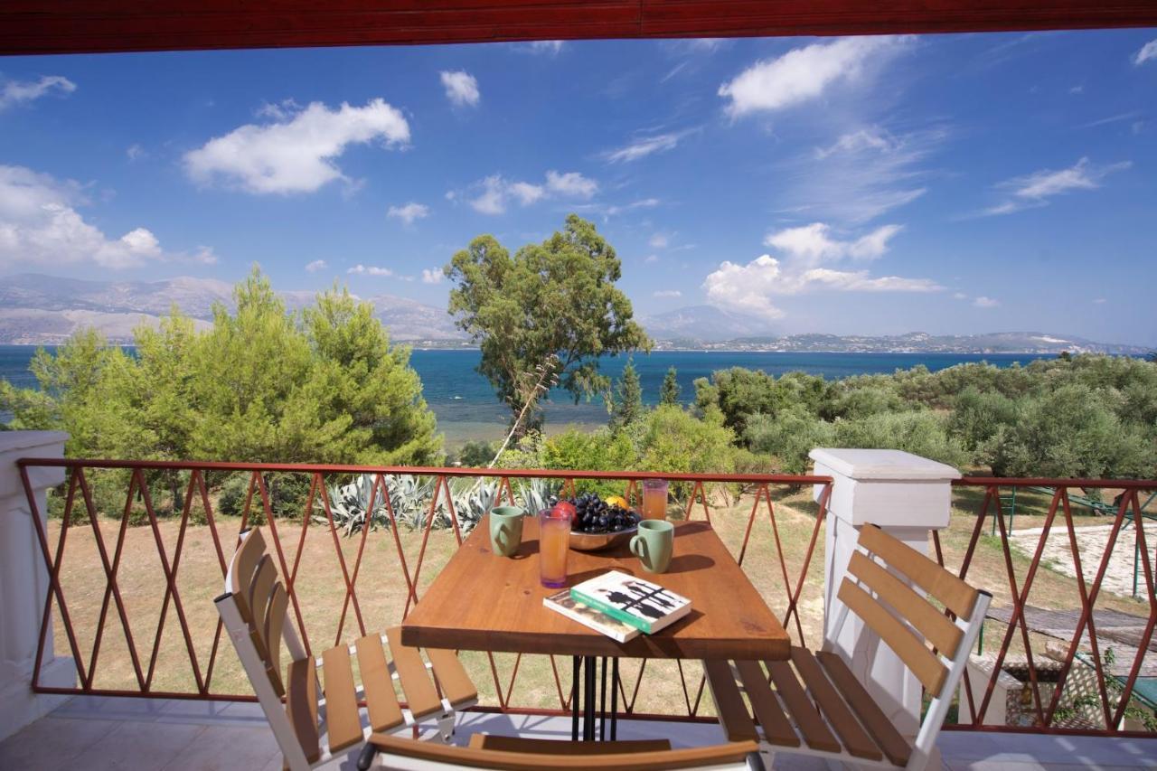 Villa Ostria Lixouri Exteriör bild